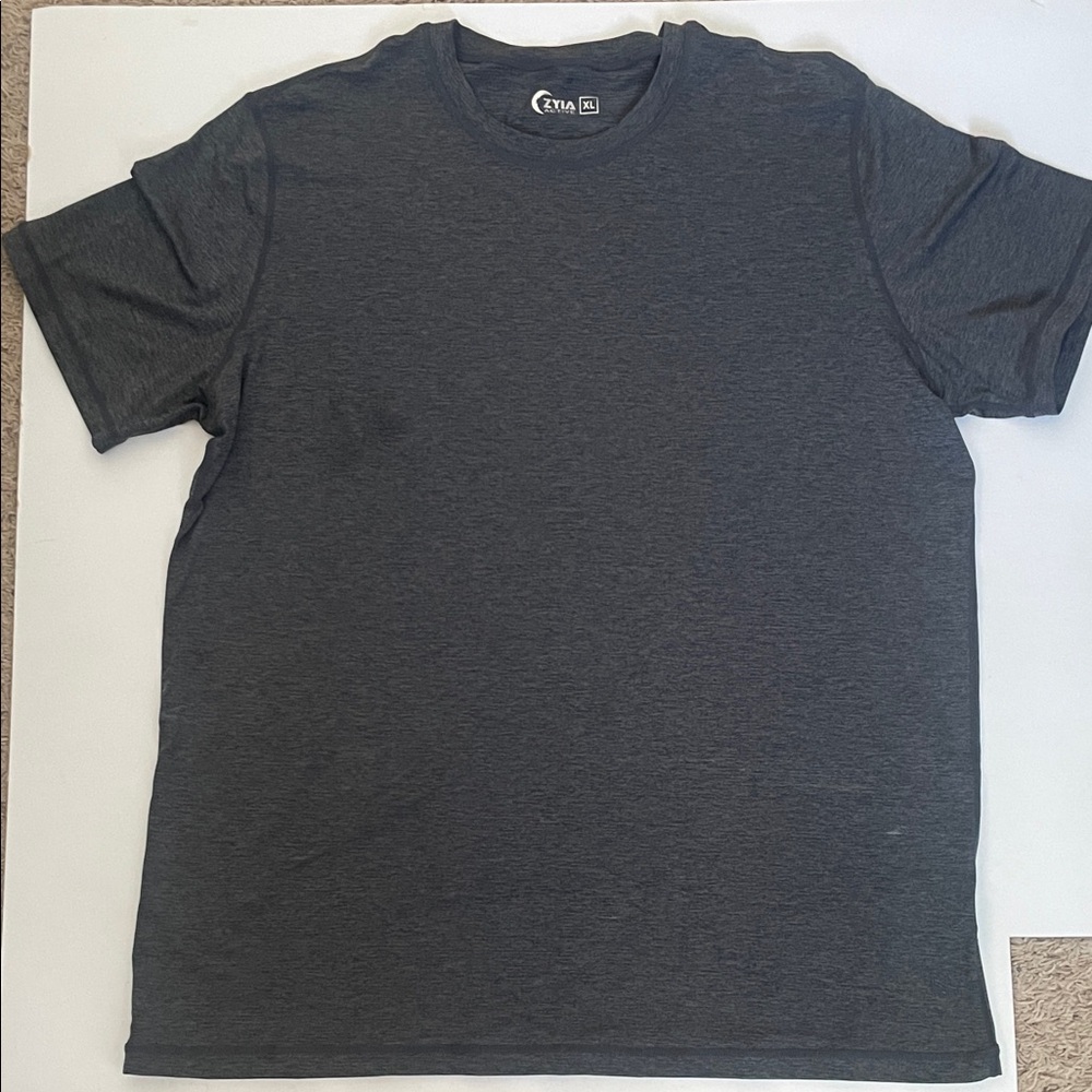 Zyia Men’s Gray Draft T-shirt